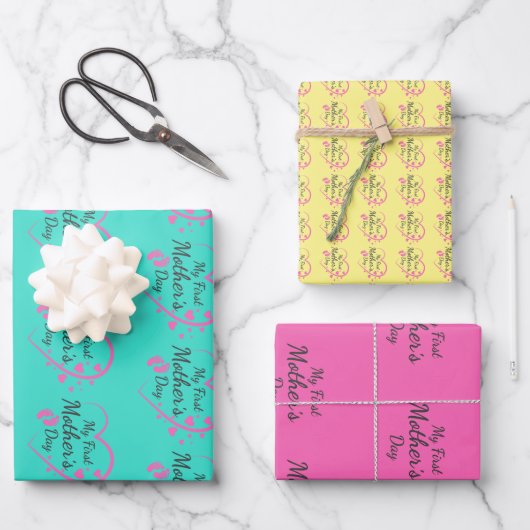 Eerste moederdag; roze; hart;  inpakpapier vel (Voorkant)