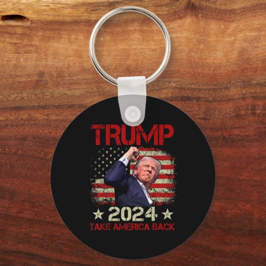 Eerste pomp geschoten op Trump 2024 Trump overleef Sleutelhanger (Voorkant)