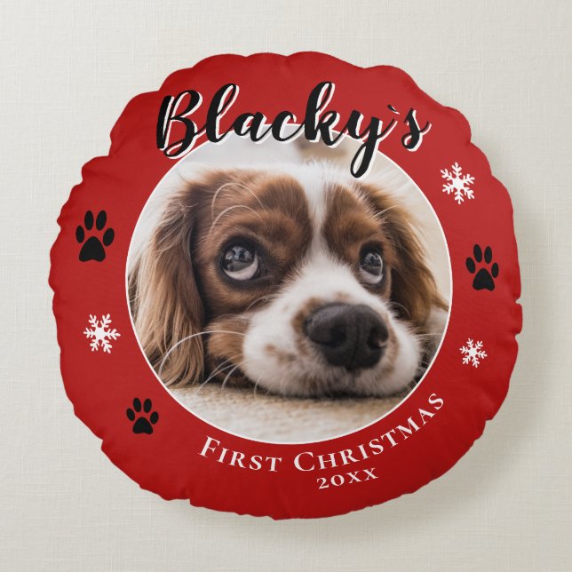 Eerste puppy Kerstmis Rustic Dog Naam Foto Rood Rond Kussen (Voorkant)