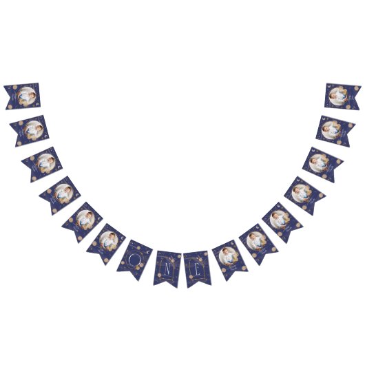 Eerste reis rond de maandelijkse foto van de zon vlaggetjes (Alle)