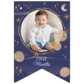 Eerste reis rond de maandelijkse foto van de zon vlaggetjes (Eerste vlag)