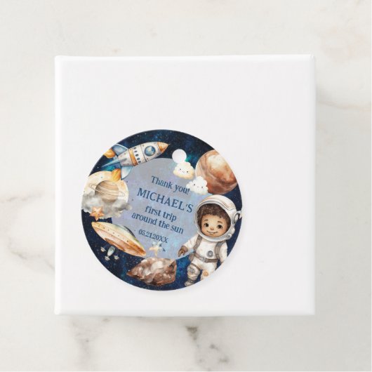 Eerste reis rond de zon bedankjes labels (In situ)