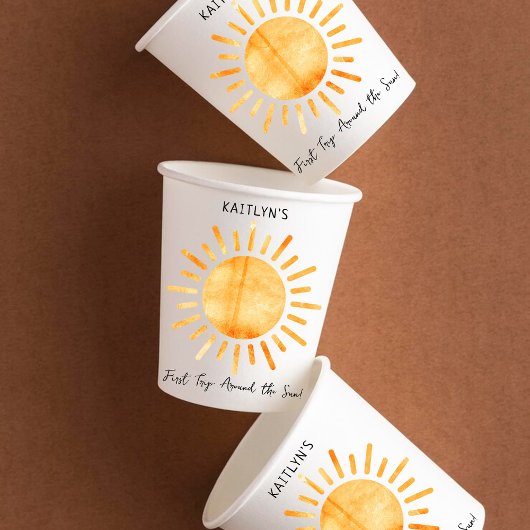 Eerste reis rond de zon op 1 oktober papieren bekers