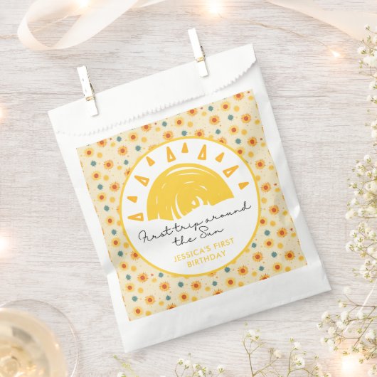 Eerste reis rond de zon op de eerste verjaardag bedankzakje (Geknipt)