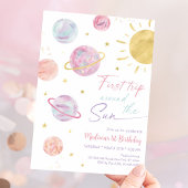 Eerste reis rond de zon roze ruimte verjaardag kaart