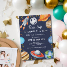 Eerste reis rond de zon ruimte 1e verjaardagsfeest