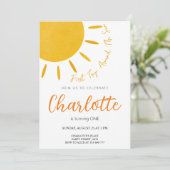 Eerste reis rond de zonuitnodiging kaart (Staand voorkant)