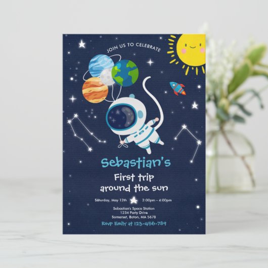 Eerste reis van de eerste verjaardag van de ruimte kaart (Staand voorkant)