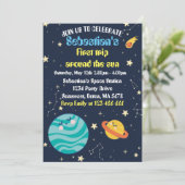 Eerste reis van de eerste verjaardag van de ruimte save the date (Staand voorkant)