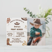 Eerste Rodeo Western Cowboy Eerste Verjaardagsfoto Kaart (Staand voorkant)