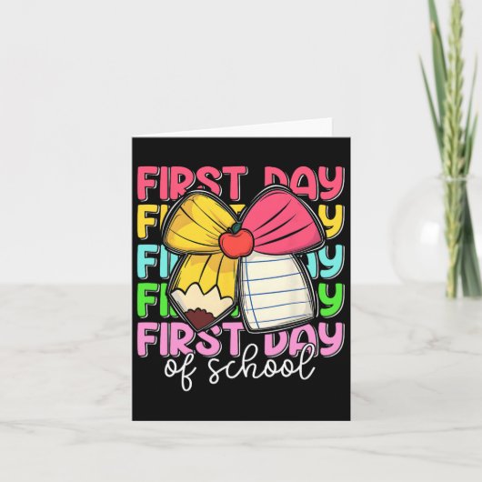 Eerste schooldag leraren potlood boog terug naar S Kaart (Voorkant)