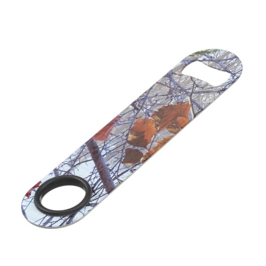 Eerste sneeuwwintercamouflage-decor speed flessenopener (Voorkant Gekanteld)