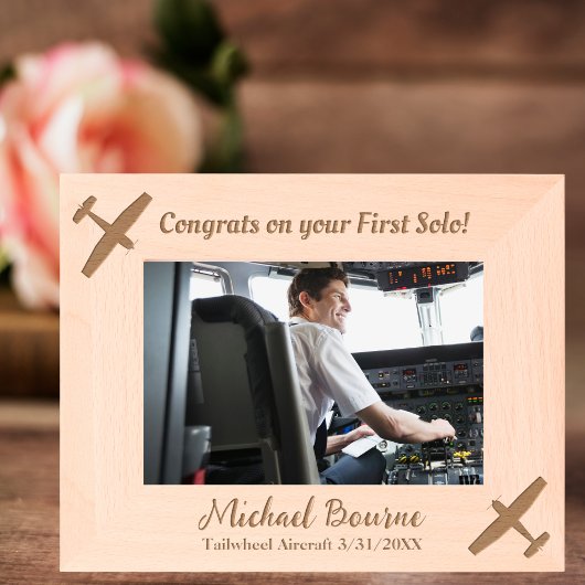 Eerste Solo Piloot & Vliegtuig Gefeliciteerd Custo Gegraveerde Lijstjes