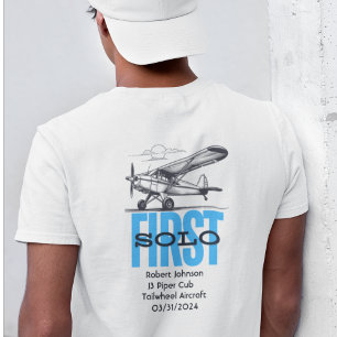 Eerste solo   STUDENTENPILOOT   Cool Airplane Cust T-shirt