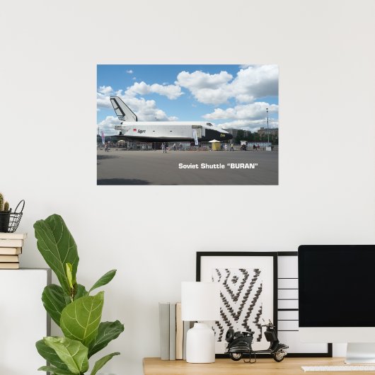 Eerste Sovjetshuttle Buran Poster (Thuiskantoor)