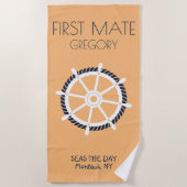 Eerste stuurman Nautical Boat Name Custom Shield W Strandlaken (Voorkant)
