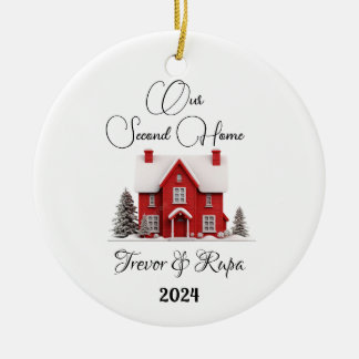 Eerste / tweede kerst in een nieuw huis keramisch ornament