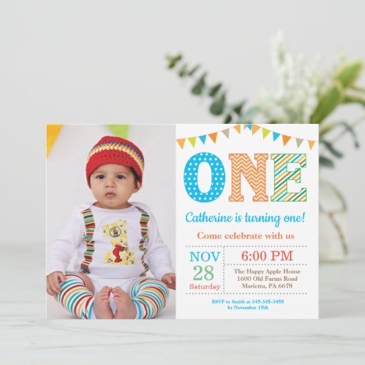 Eerste uitnodiging van de verjaardag. Boy First Bi (Staand voorkant)