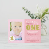 Eerste uitnodiging voor roze en gouden feestdag (Staand voorkant)