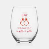Eerste Valentijnsdag als Mr & Mrs Drinkware Set Wijnglas Zonder Voet (Achterkant)