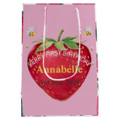 Eerste verjaardag Baby 1e aardbei Schattige Medium Cadeauzakje (Achterkant)