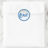 Eerste Verjaardag Blauwe Glitter Ronde Sticker (Tas)