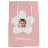 Eerste verjaardag daisy boho retro roze medium cadeauzakje (Achterkant)