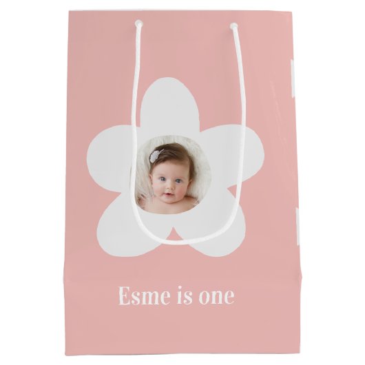 Eerste verjaardag daisy boho retro roze medium cadeauzakje (Achterkant)