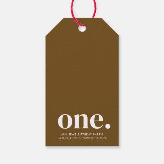 Eerste Verjaardag Foto Gift Label in Bruin & Wit Cadeaulabel (Voorkant)