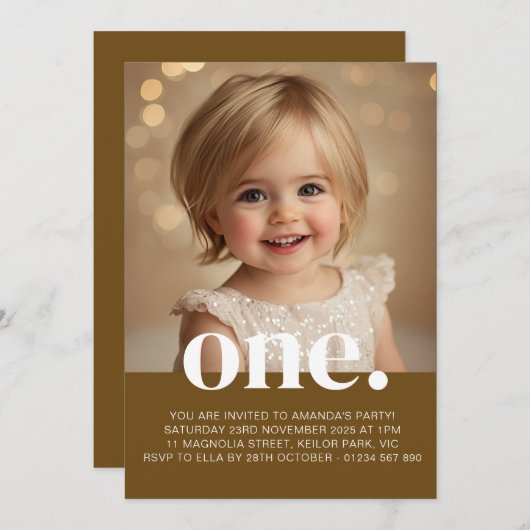 Eerste verjaardag foto uitnodiging in Caramel Brow (Voorkant / Achterkant)