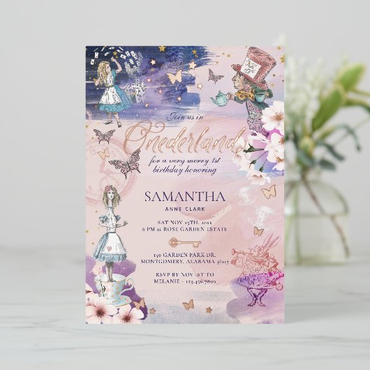 Eerste verjaardag in Onederland Magical Wonderland Folie Uitnodiging (Staand Voorkant)