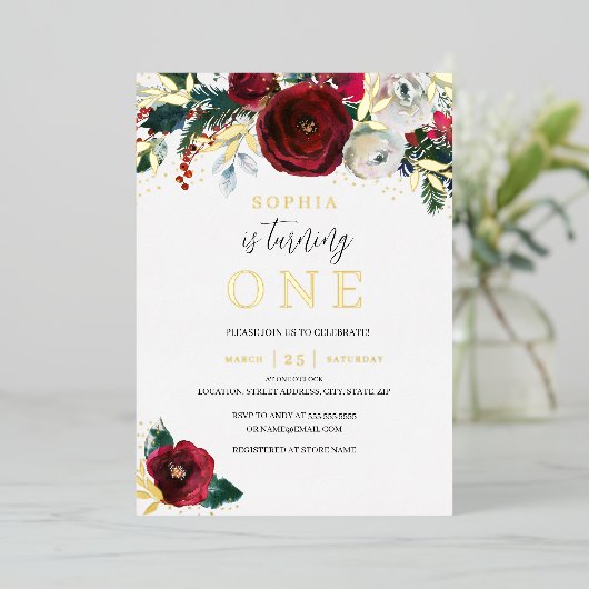 Eerste verjaardag kerstdag goudbraal meisje folie uitnodiging (Staand Voorkant)