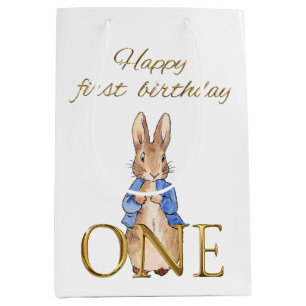 Eerste verjaardag klassieke konijn in blauwe jas medium cadeauzakje
