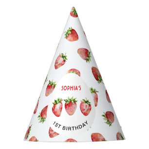 Eerste verjaardag met aardbei feesthoedjes