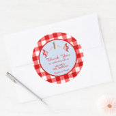 Eerste verjaardag Rode Gingham Vis Bedankt Ronde Sticker (Envelop)