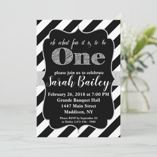 Eerste verjaardag Silver Glitter Birthday Invite Kaart (Staand voorkant)