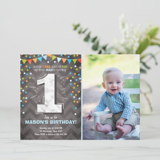 Eerste Verjaardag Uitnodiging jongen One Chalk Gro (Staand voorkant)