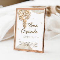 Eerste verjaardag van de baby teddybeer Beige tijd
