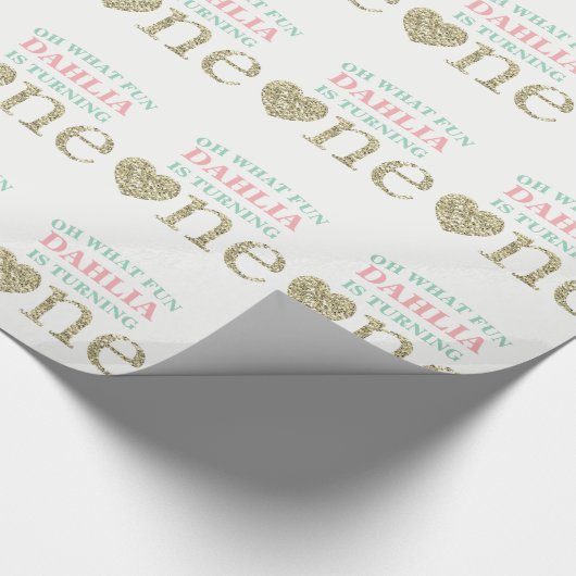 Eerste verjaardag van het verpakken van papier Roz (Hoek)