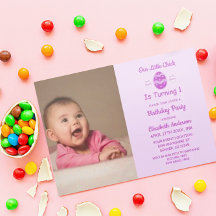 Eerste verjaardag van Little Chick Easter