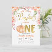 Eerste verjaardag van meisje, kleine pompoenherfst kaart (Staand voorkant)