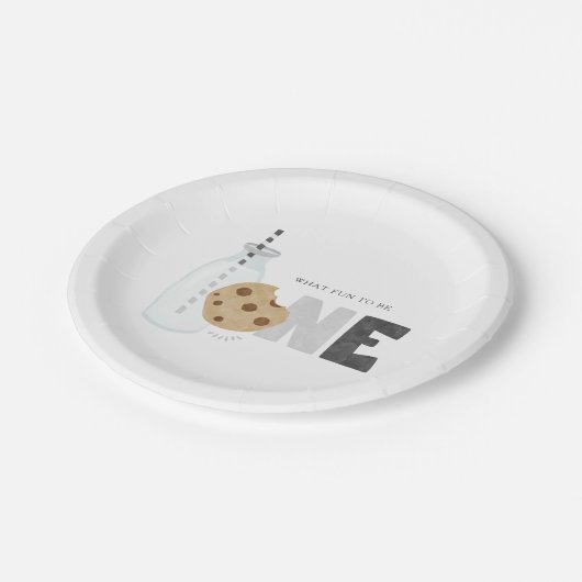 Eerste verjaardag van melk en koekjes papieren bordje (Gekanteld)