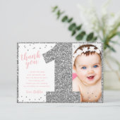 Eerste verjaardag Zilver en Roze Bedankkaart (Staand voorkant)