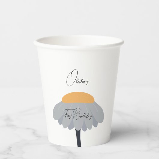 Eerste Verjaardagsfeestje Kamille Bloem Schattige  Papieren Bekers (Voorkant)