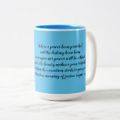 eerste vrouw in de mok (Voorkant rechts)