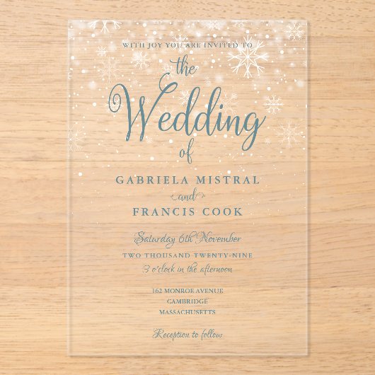 Eerste Wintersneeuwvlokken Elegant Script Weddensc Acryl Uitnodigingen (Voorkant)
