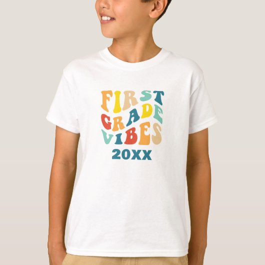 Eersteklas vibes terug naar school retro t-shirt (Voorkant)
