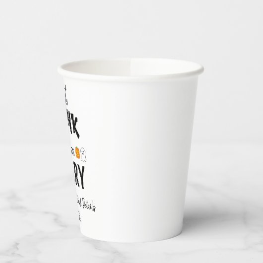 Eet, Drink en ben eng Halloween Papieren Bekers (Links)