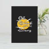 Eet, drink en wees eng Funny Quote Feestdagenkaart (Staand voorkant)