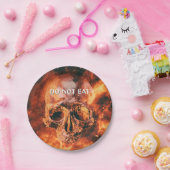 Eet niet. Vlammende schedel in de ruimte Papieren Bordje (Feest)